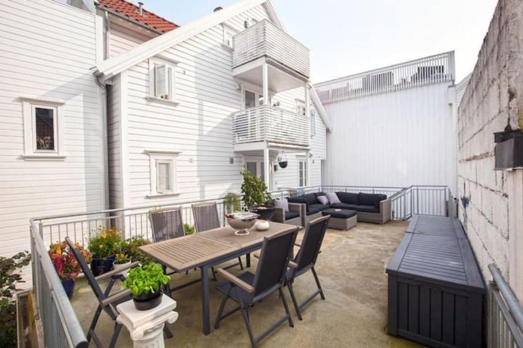 Apartment Right In The City Centre Stavanger Exteriör bild